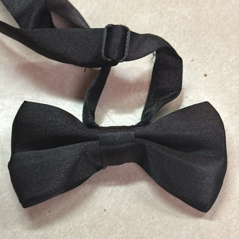 Child’s Black Bow Tie Wedding Formal Event Adjustable Snap Open/Close OS